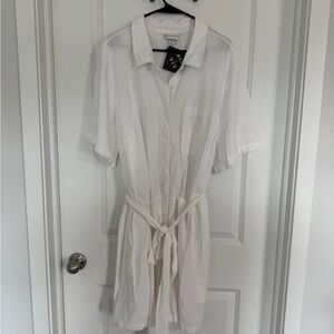 Ava & Viv Classic White Collared Romper